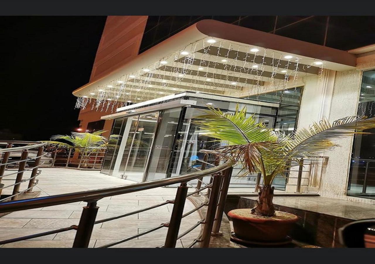 Hotel Sultanate Jazan Esterno foto